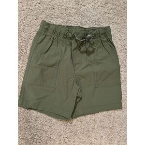 Gap boys 3T hybrid shorts with QuickDry in desert cactus. New without tags